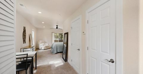 2046 Lukins Way, South Lake Tahoe, CA 96150 Photo