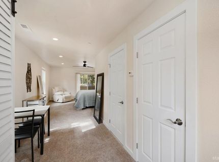 2046 Lukins Way, South Lake Tahoe, CA 96150 Photo