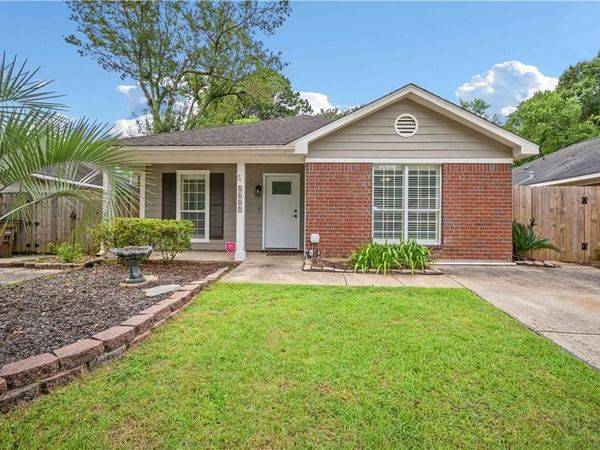 5609 Bentley Court, Mobile, AL 36609