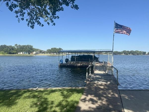 406 County Road 530 , Eastland, TX 76448