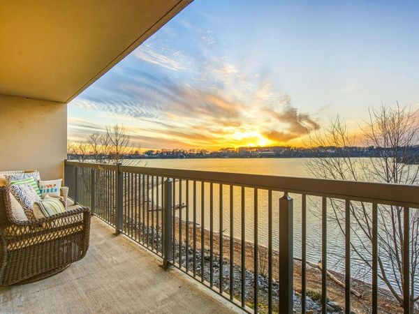 12100 Two Rivers Dr, Athens, AL