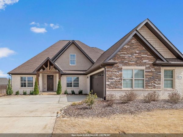 16776 Colton Ln, Athens, AL