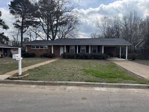 532 Malone Cir, Florence, AL