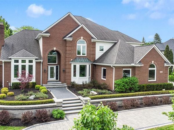 4179 Saint Andrews Street, Genoa Twp, MI 48843