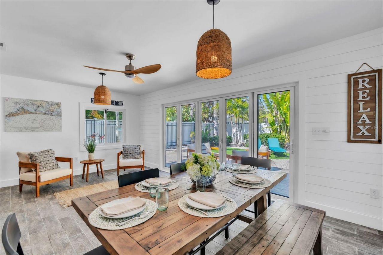 155 Crescent Drive, Anna Maria, FL 34216 Photo