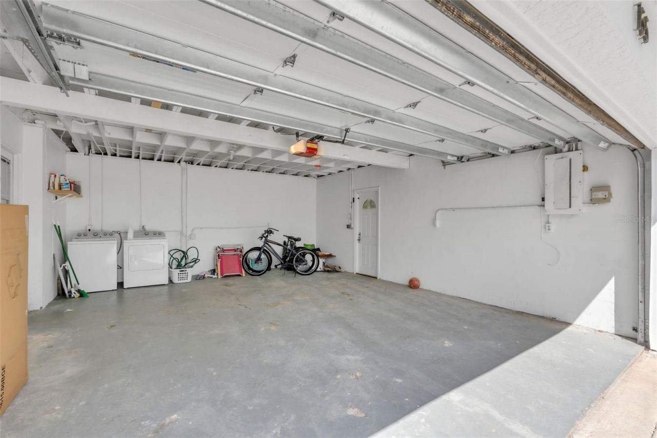 155 Crescent Drive, Anna Maria, FL 34216 Photo