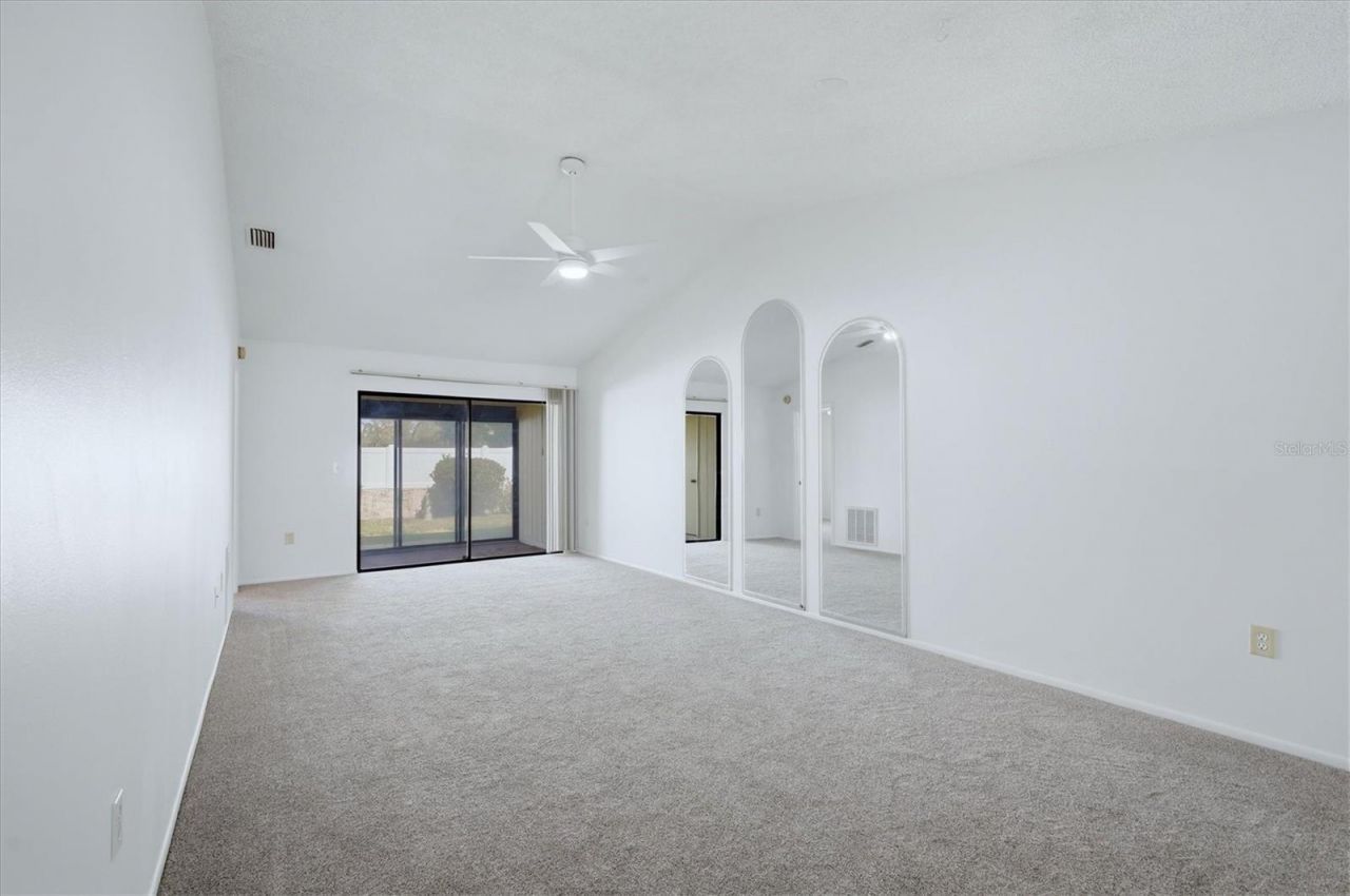 2721 60th Avenue Drive W, Unit B, Bradenton, FL 34207 Photo