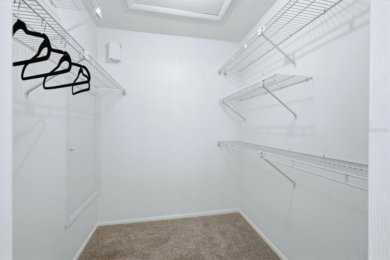 2721 60th Avenue Drive W, Unit B, Bradenton, FL 34207 Photo