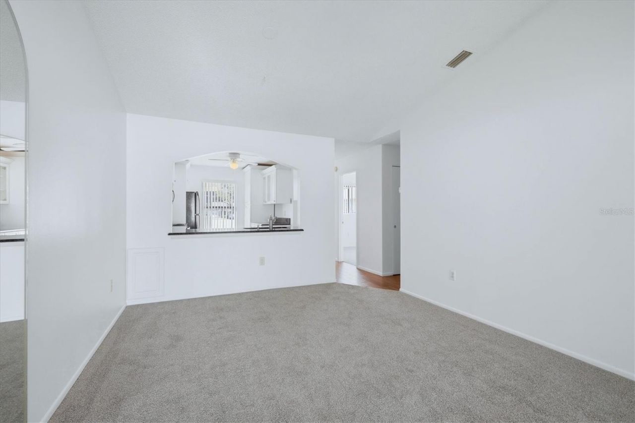 2721 60th Avenue Drive W, Unit B, Bradenton, FL 34207 Photo