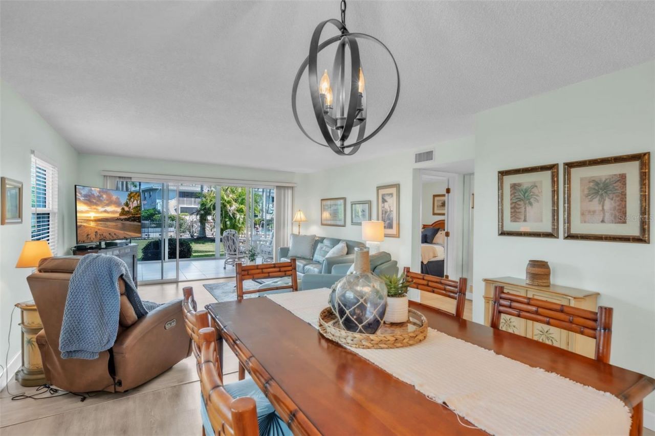 600 Manatee Avenue, Unit 145, Holmes Beach, FL 34217 Photo