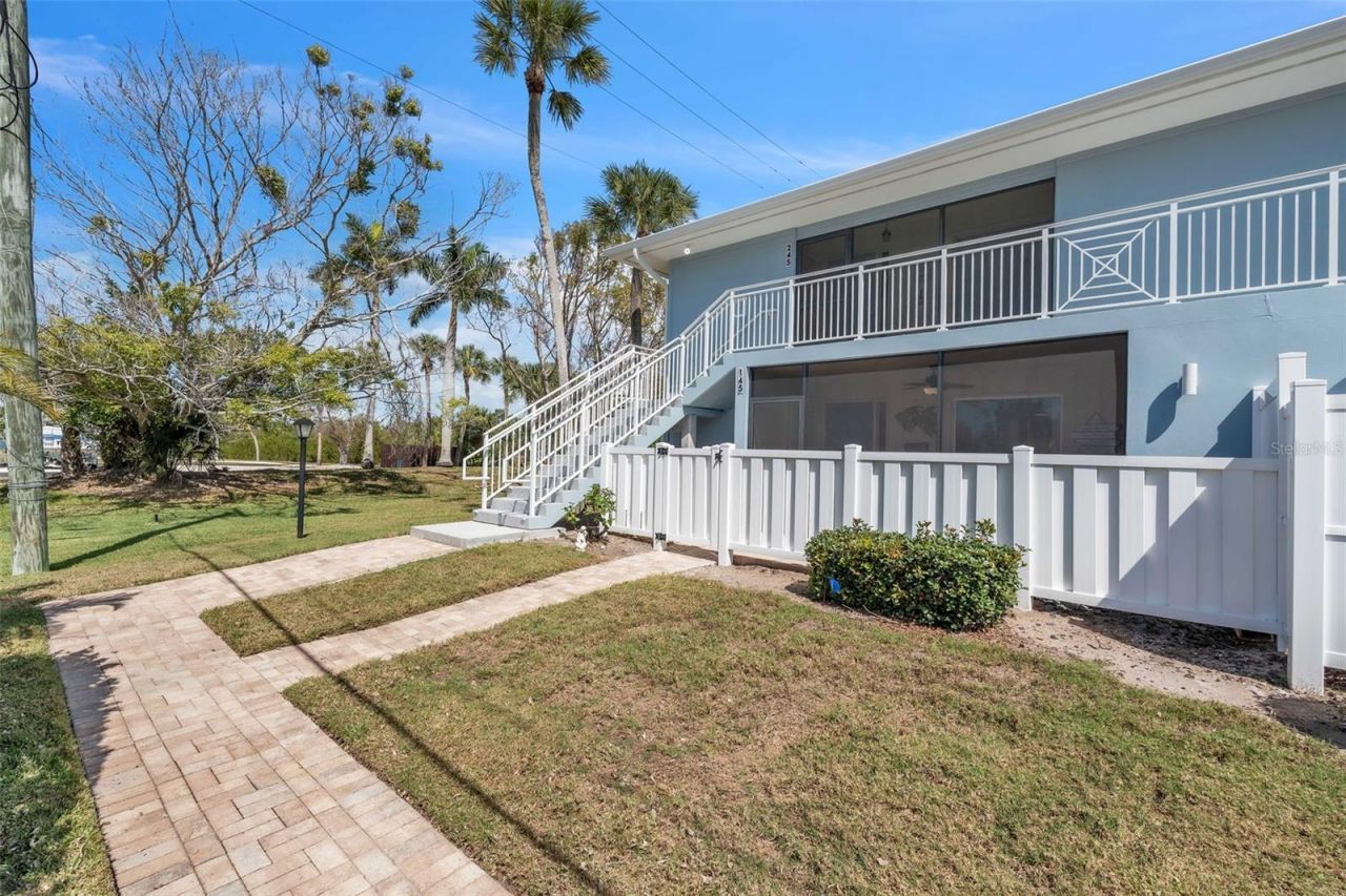 600 Manatee Avenue, Unit 145, Holmes Beach, FL 34217 Photo