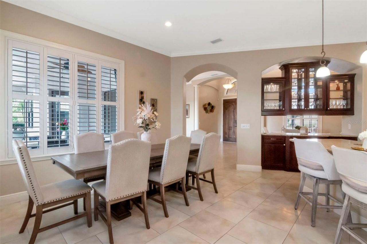 1022 Emerald Creek Drive, Valrico, FL 33596 Photo