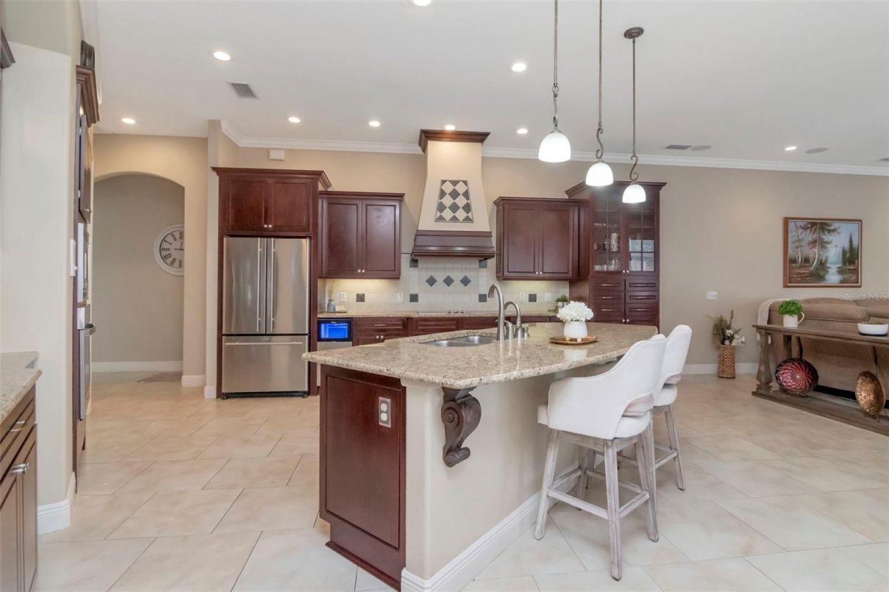 1022 Emerald Creek Drive, Valrico, FL 33596 Photo