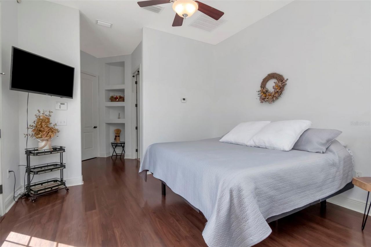 1022 Emerald Creek Drive, Valrico, FL 33596 Photo