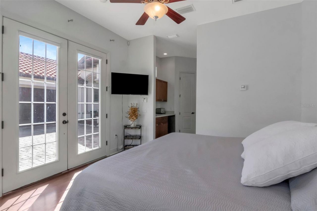 1022 Emerald Creek Drive, Valrico, FL 33596 Photo