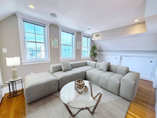 37 Fenton St, Unit 3, Boston, MA 02122