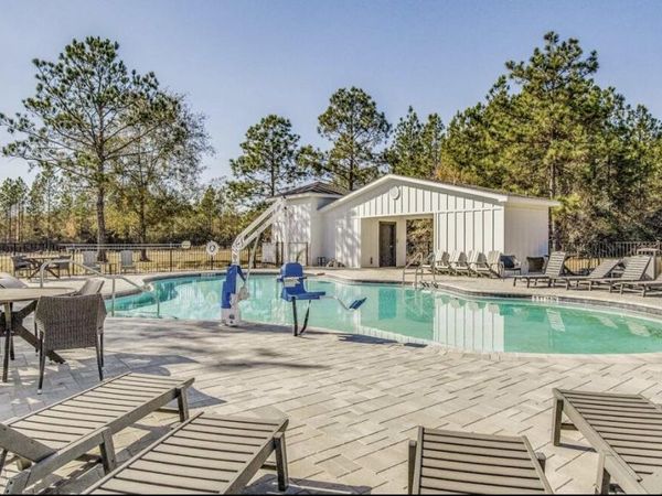 6726 Sarah Ann Way, Laurel Hill, FL 32567