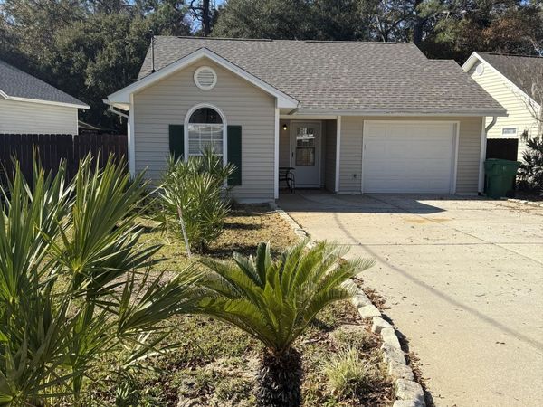 99 NE Opp Boulevard, Fort Walton Beach, FL 32548