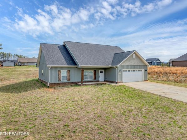 910 Loblolly Lane, Maryville, TN 37801