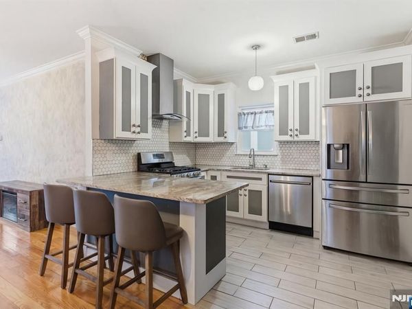 944 Flora Street, ELIZABETH, NJ 07201