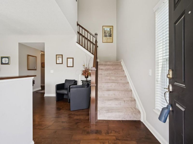 8648 Crooked Maple Drive, Blacklick, OH 43004 Photo 3