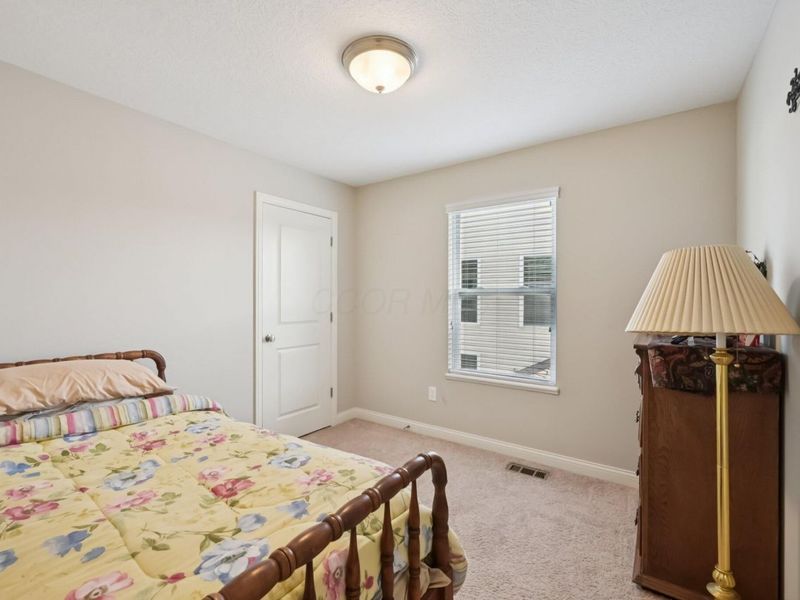 8648 Crooked Maple Drive, Blacklick, OH 43004 Photo 30