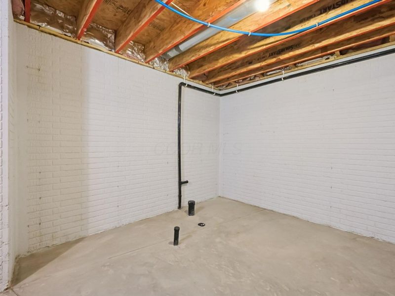 8648 Crooked Maple Drive, Blacklick, OH 43004 Photo 46