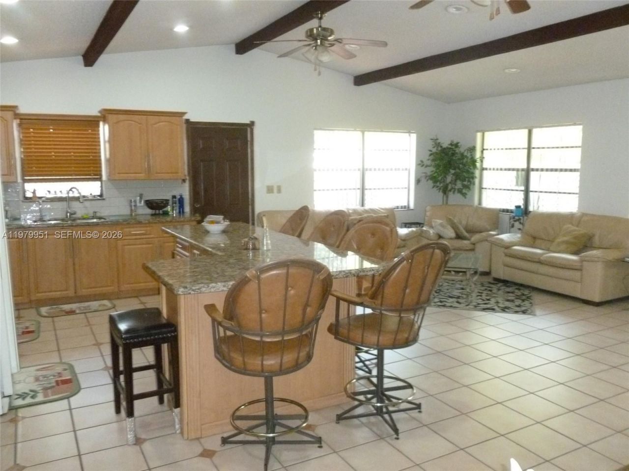 3261 NW 14th St , Miami, FL 33125 Photo