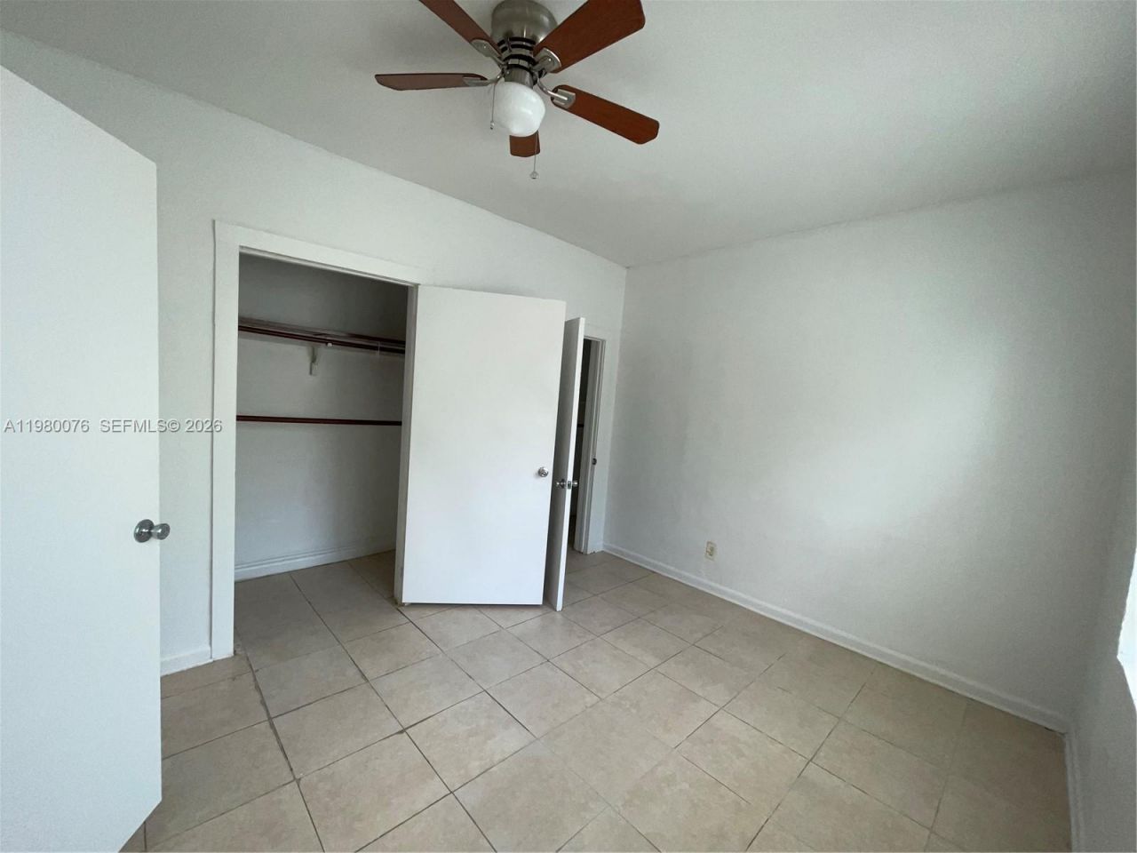 1060 NW 47th St , Unit 4, Miami, FL 33127 Photo