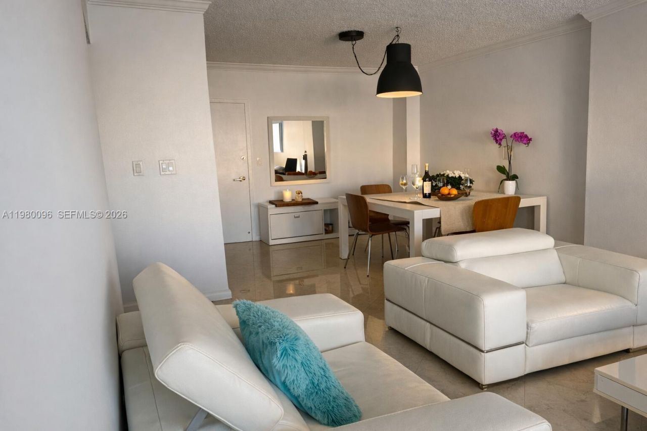 300 Bayview Dr, Unit 1107, Sunny Isles Beach, FL 33160 Photo