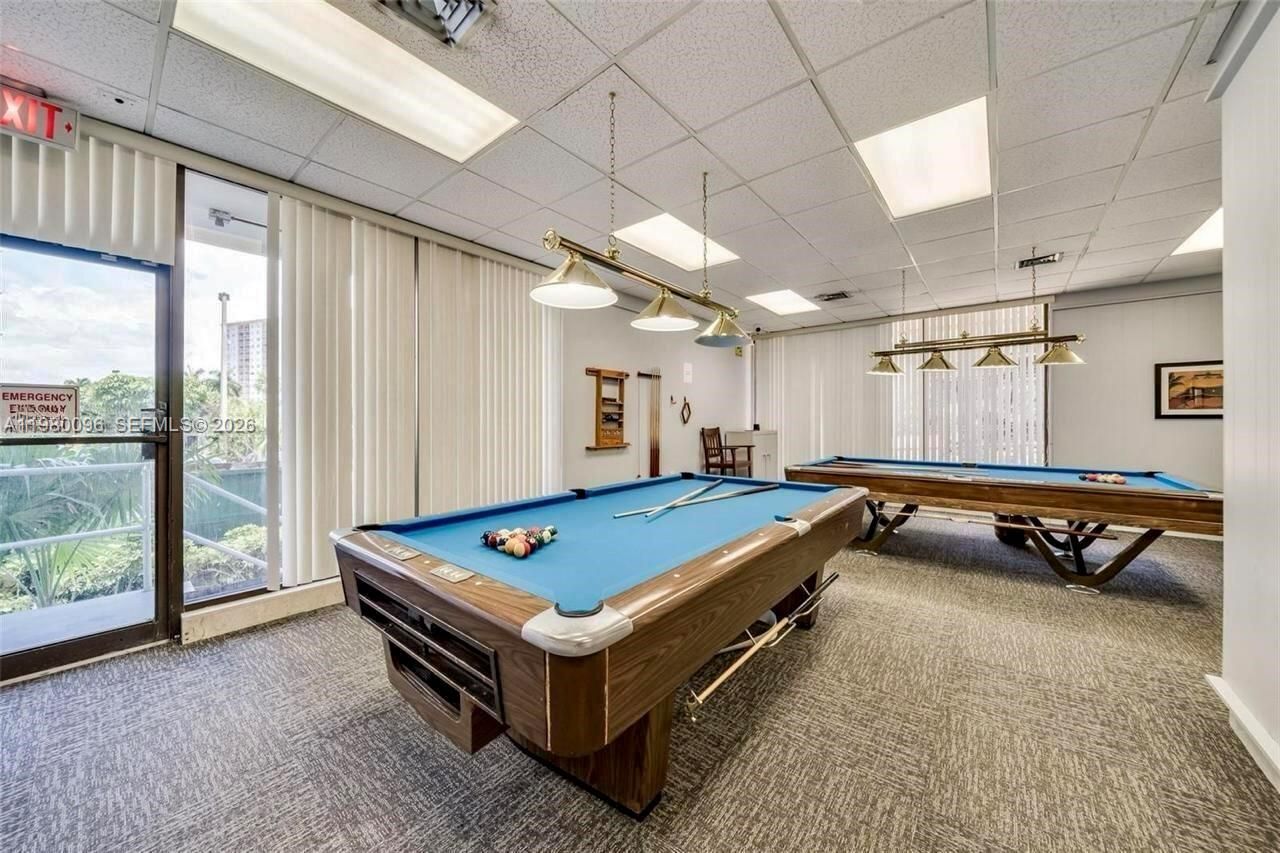 300 Bayview Dr, Unit 1107, Sunny Isles Beach, FL 33160 Photo