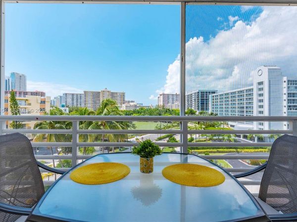 17801 N Bay Rd , Unit 607, Sunny Isles Beach, FL 33160