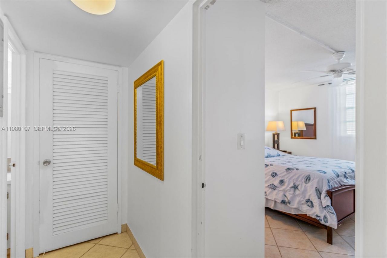 1913 S Ocean Dr , Unit 316, Hallandale Beach, FL 33009 Photo