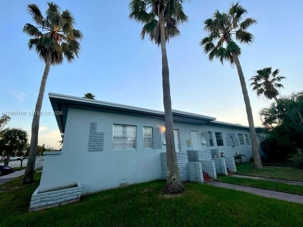 1900 Calais Dr, Unit 1904, Miami Beach, FL 33141