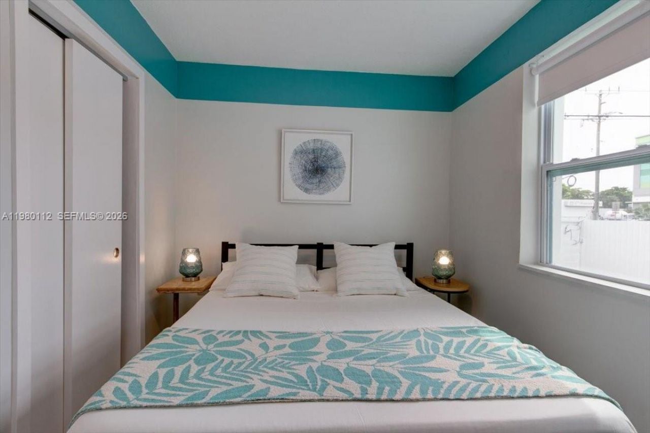 968 NE 80th St, Unit A, Miami, FL 33138 Photo