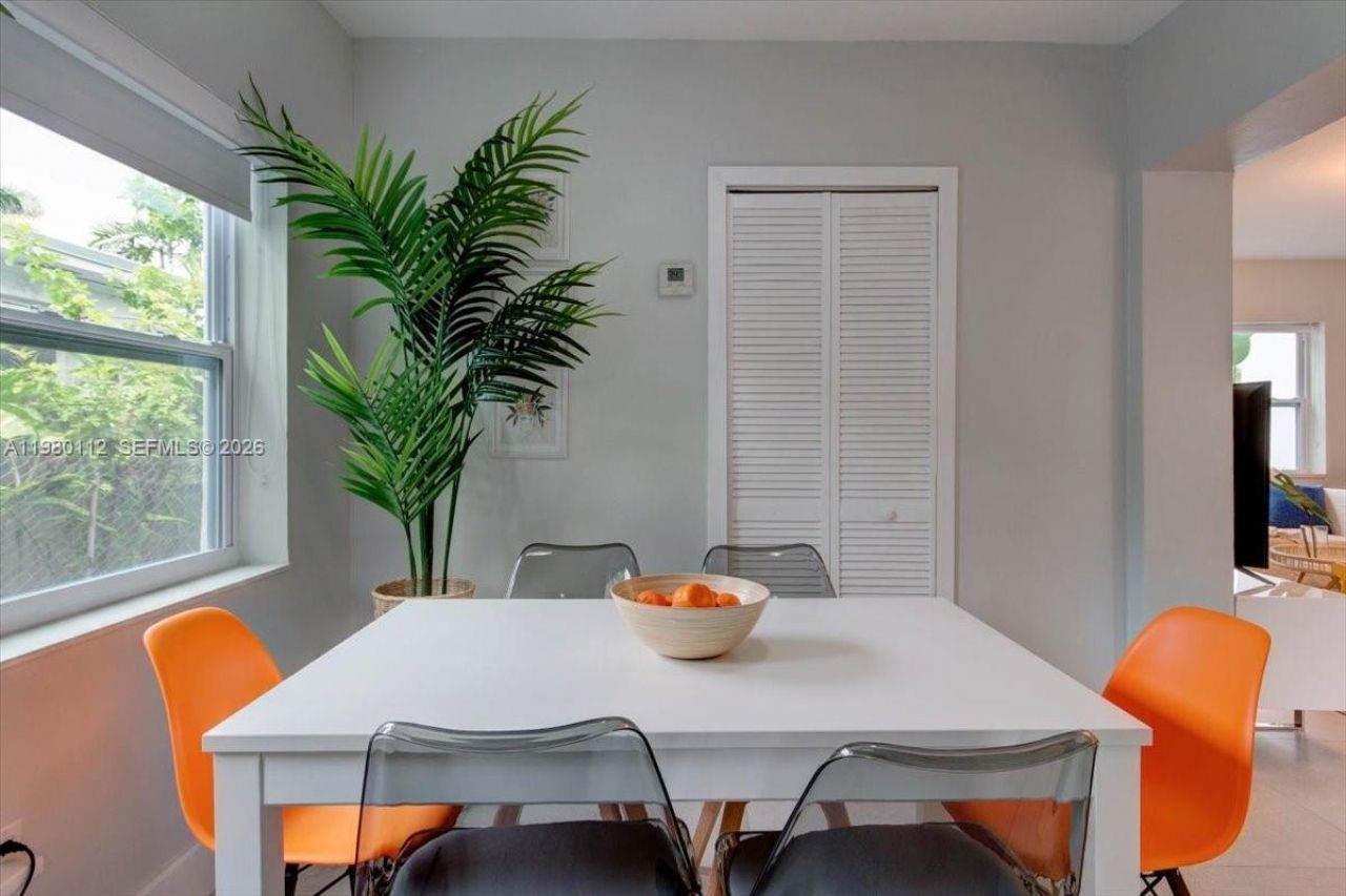 968 NE 80th St, Unit A, Miami, FL 33138 Photo