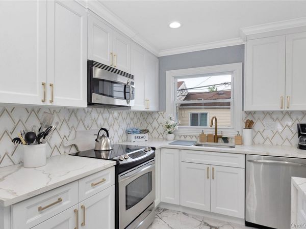 81 Barnes Street, Long Beach, NY 11561