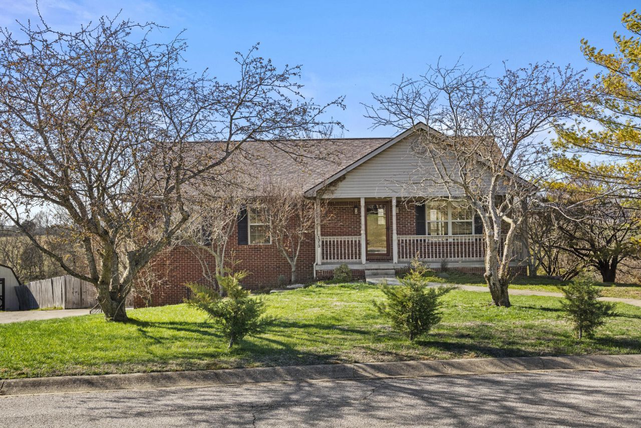 1309 & 1313 Twin Brook Drive, Berea, KY 40403 Main Photo