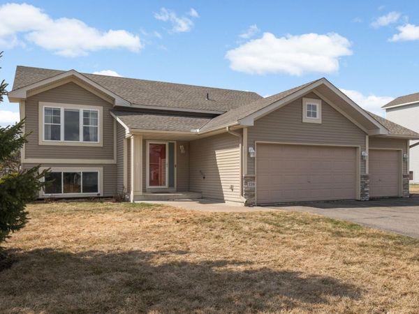 339 3rd Avenue NE, Lonsdale, MN 55046