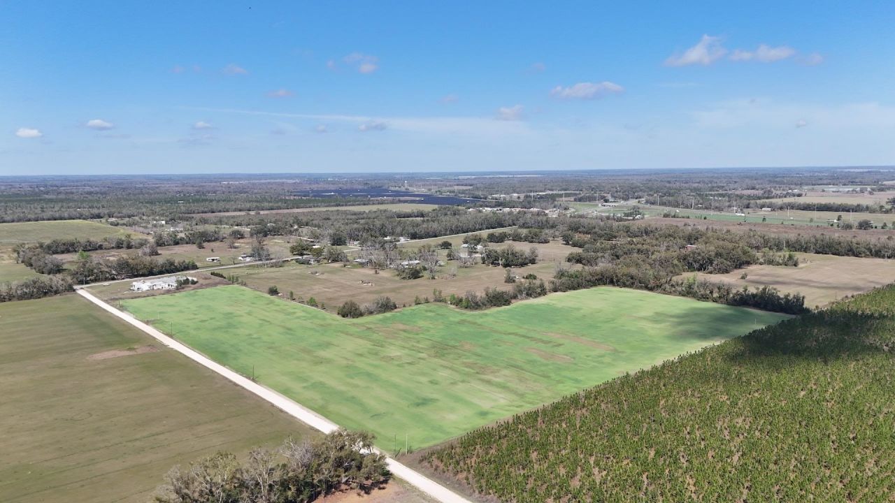 3809 SE Cr 255 , Lee, FL 32059 Photo