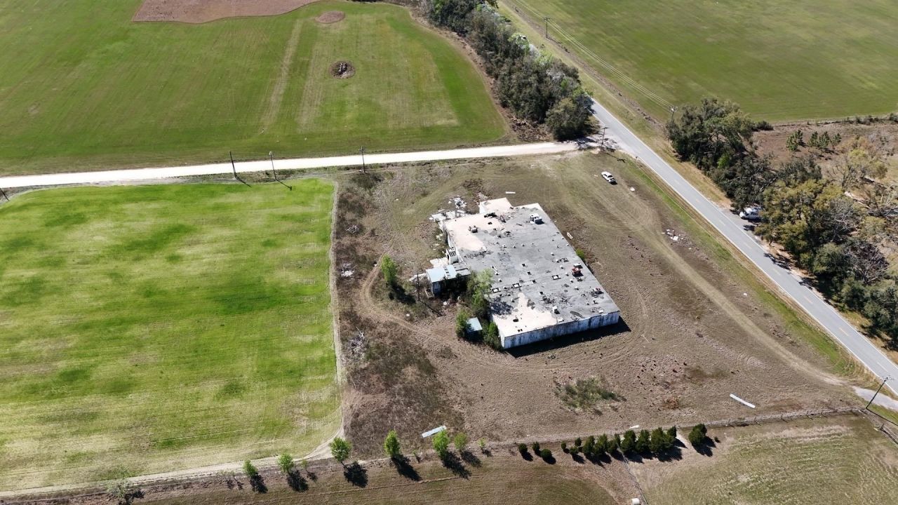 3809 SE Cr 255 , Lee, FL 32059 Photo