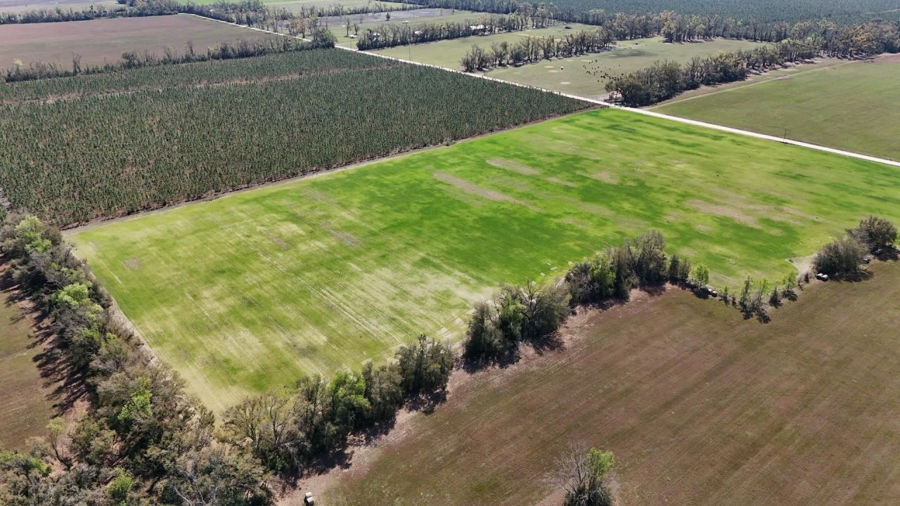 3809 SE Cr 255 , Lee, FL 32059 Photo