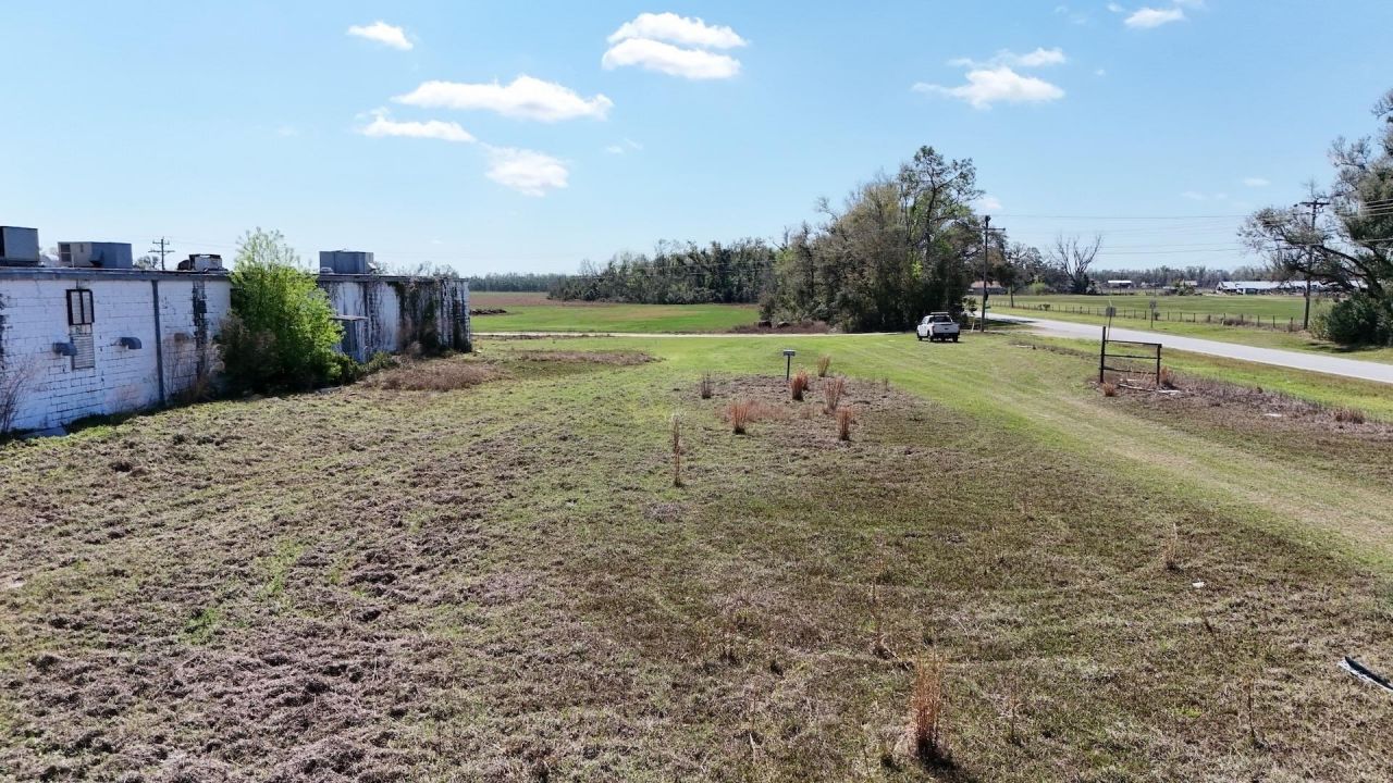 3809 SE Cr 255 , Lee, FL 32059 Photo