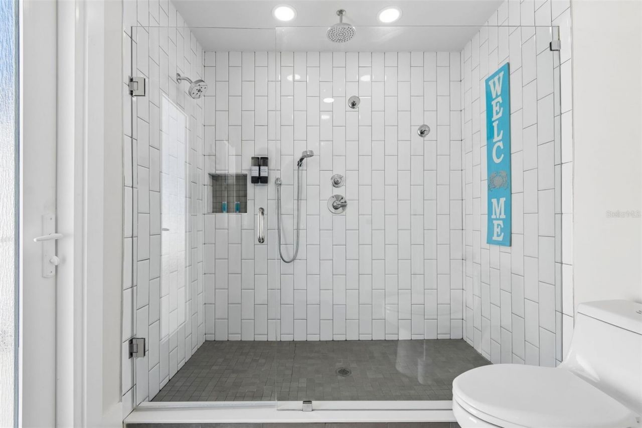 478 Harbor Drive N, Indian Rocks Beach, FL 33785 Photo