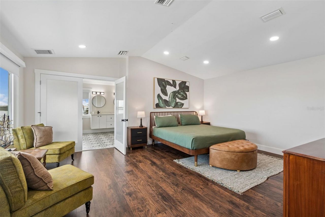 478 Harbor Drive N, Indian Rocks Beach, FL 33785 Photo