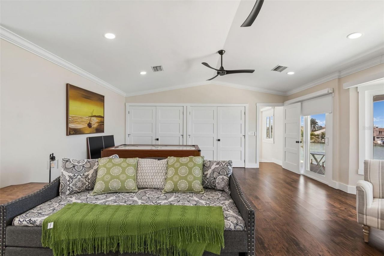 478 Harbor Drive N, Indian Rocks Beach, FL 33785 Photo