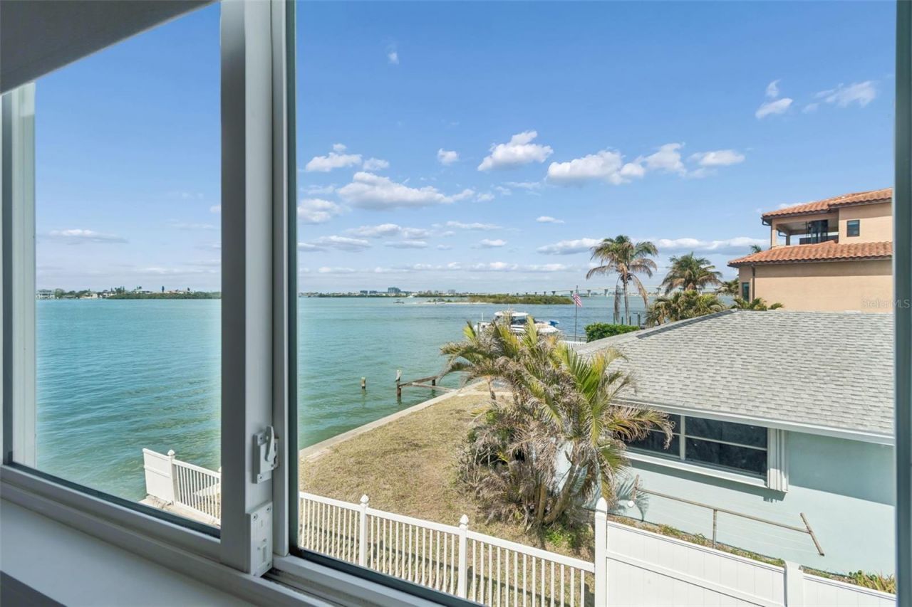 478 Harbor Drive N, Indian Rocks Beach, FL 33785 Photo