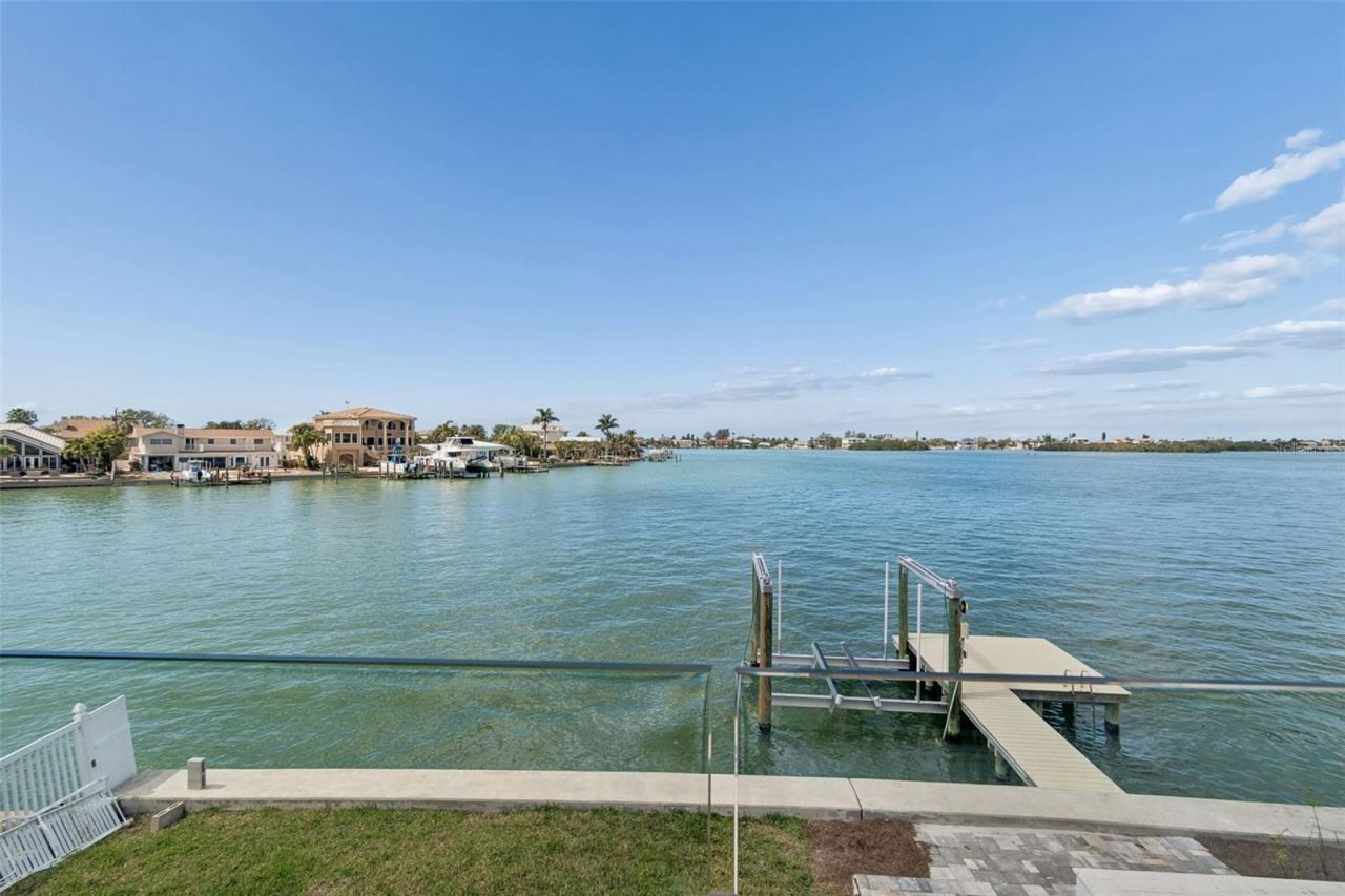 478 Harbor Drive N, Indian Rocks Beach, FL 33785 Photo