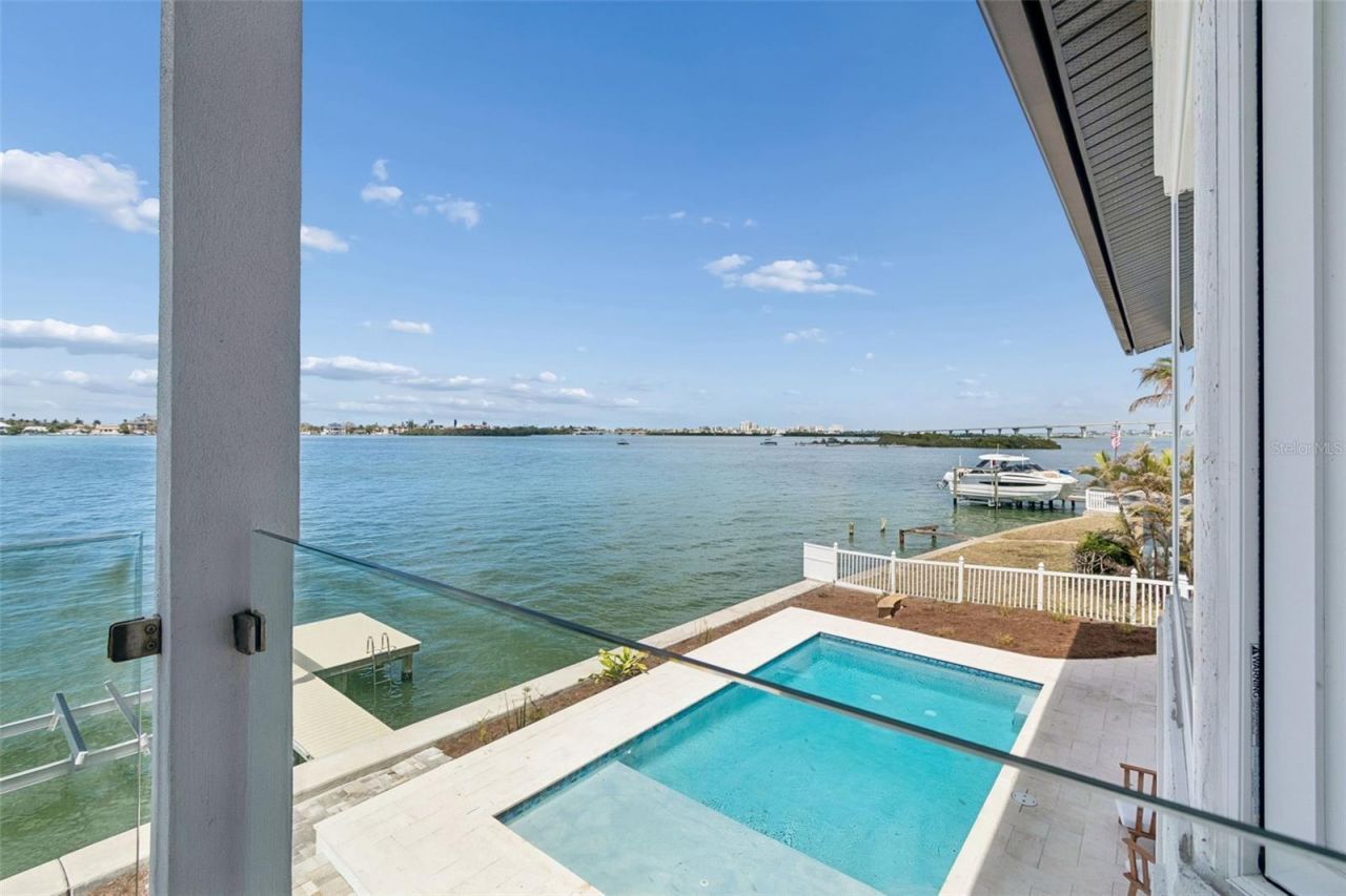 478 Harbor Drive N, Indian Rocks Beach, FL 33785 Photo