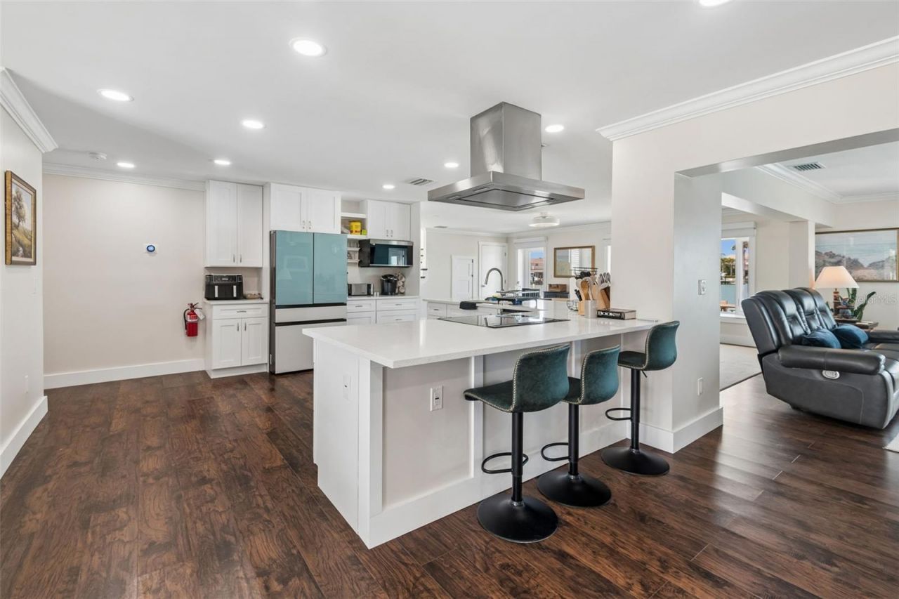 478 Harbor Drive N, Indian Rocks Beach, FL 33785 Photo